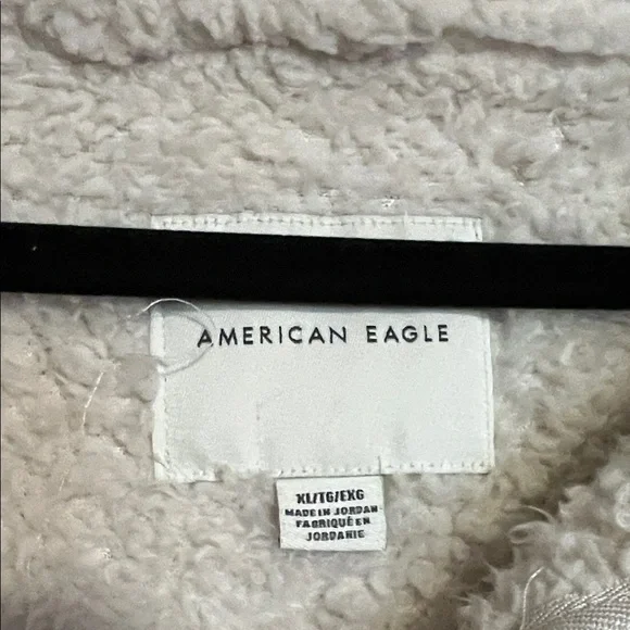 American Eagle Outfitters Cream Sherpa Quarter-Zip Pullover - Picture 3 of 7